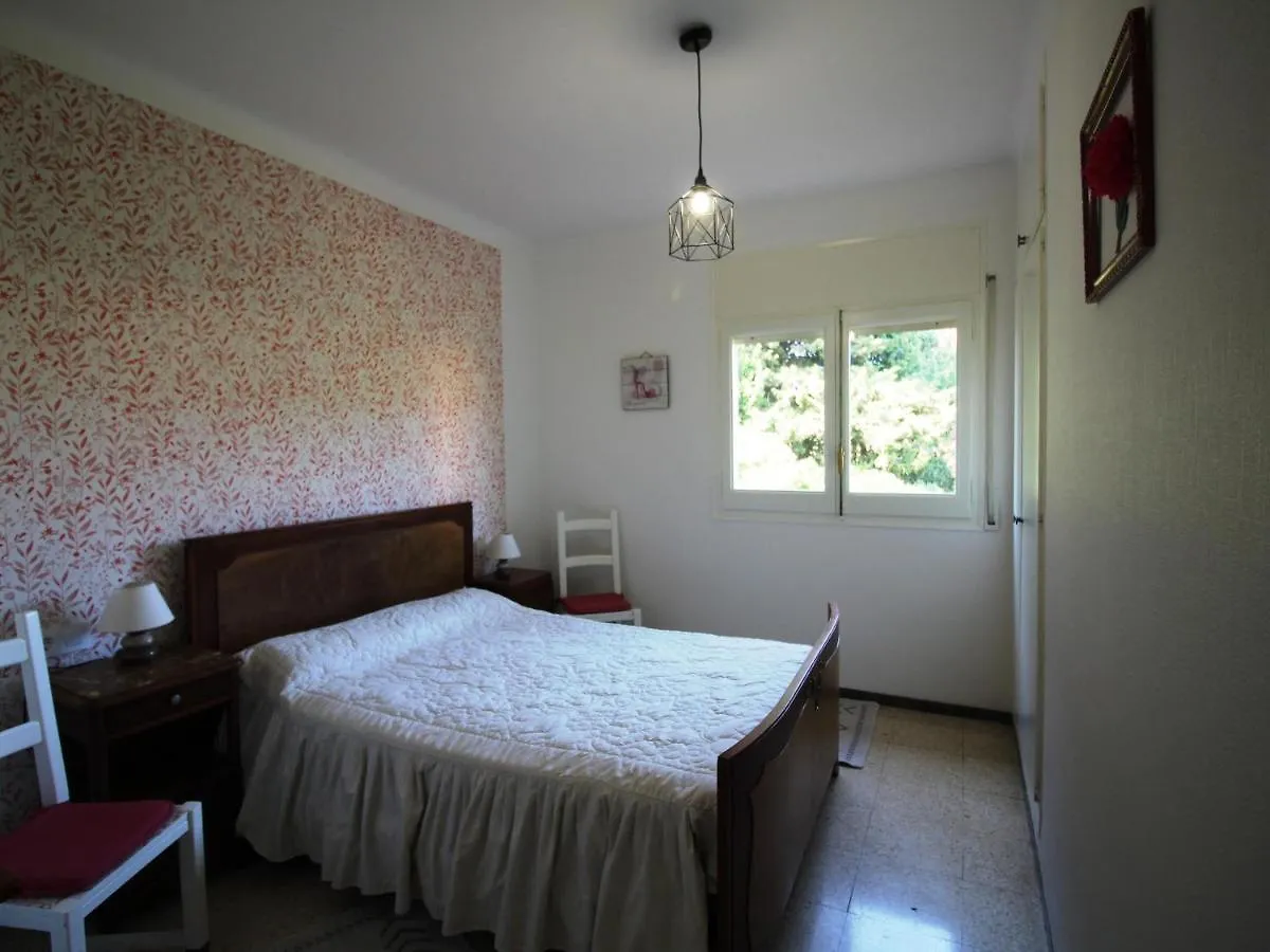 Europa 15 - Apartamento Centrico En Llanca Con Dos Dormitorios. - Es-228-72