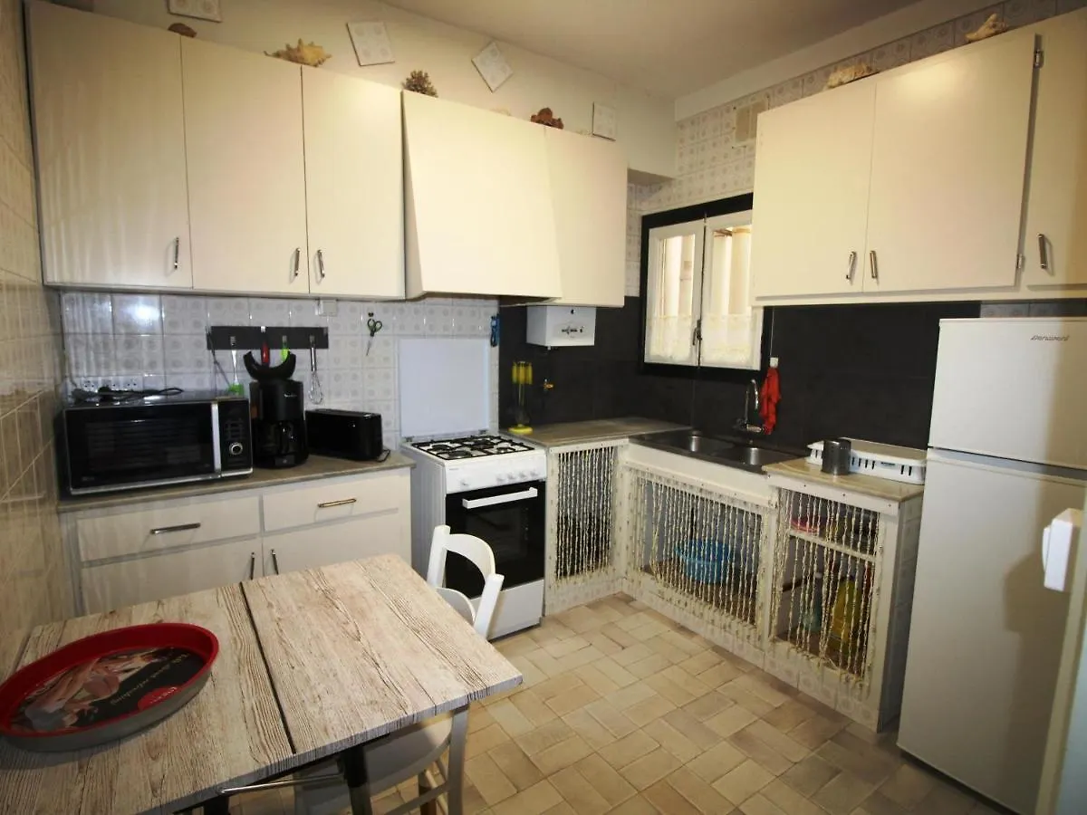 Europa 15 - Apartamento Centrico En Llanca Con Dos Dormitorios. - Es-228-72 0*,