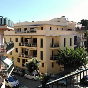 Apartamento En El Puerto De Llança!