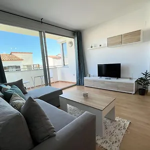  Apartamento 2-bedroom Brand New Steps From The
